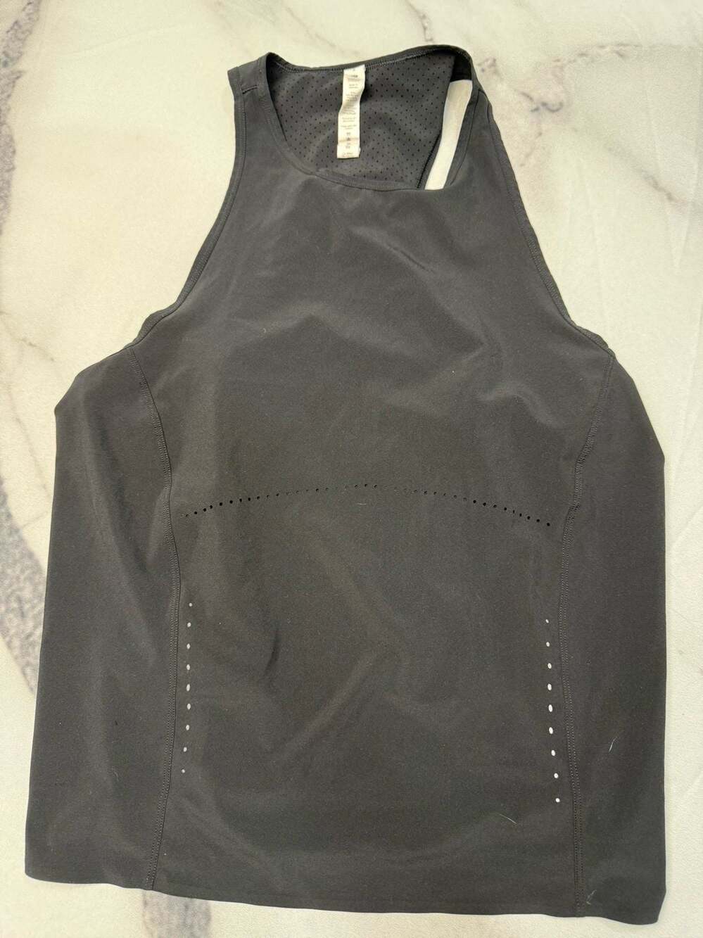 Lululemon Swift Ventilated Racerback
Running Tank~Black. SZ4